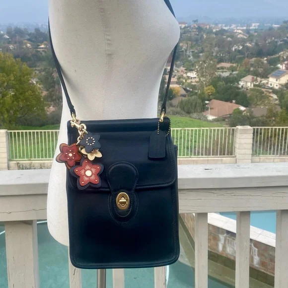 Coach wildflower cluster bag charm - Picture 7 of 11